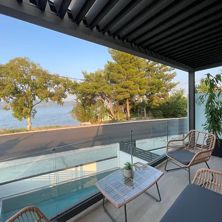 Villa Episkopos Seaside Nikiána